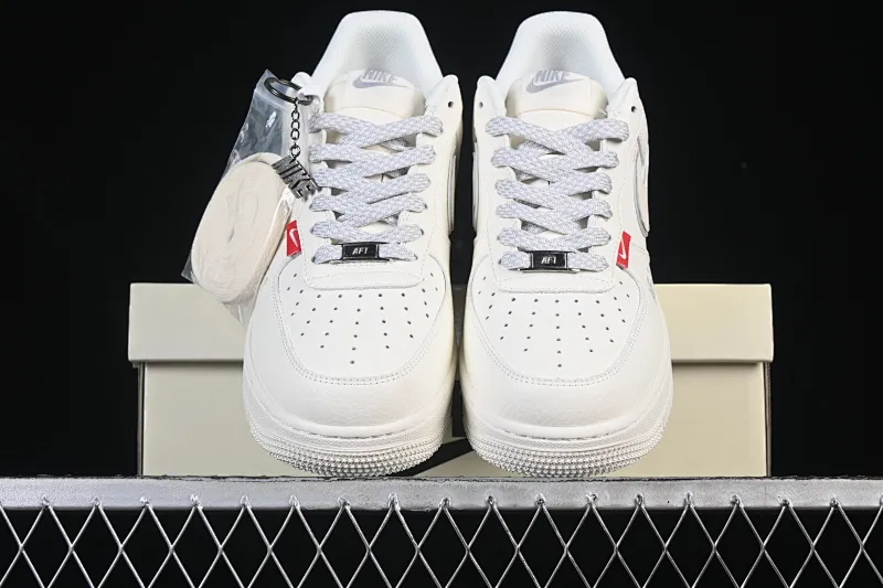 All Categories Nk Air Force 1 Air Force Series Nk Air Force 1 Low Air Force Low Nike Air Force 1'07 Low Red Label Air Force One Low Casual Shoes CS5288-043